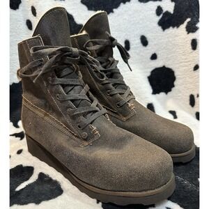 Bearpaw‎ Women's Krista WIDE Wedge Boots Size 10 - Chesnut Distressed